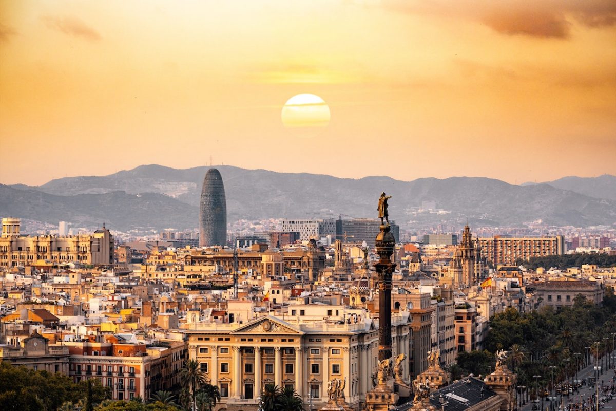 Tipping in Spain: The Spain Tipping Guide