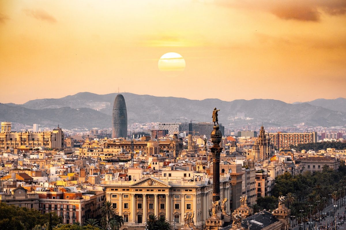 Tipping in Spain: The Spain Tipping Guide