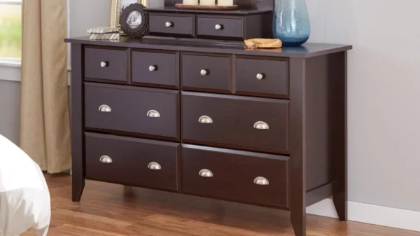 Horizontal brown dresser
